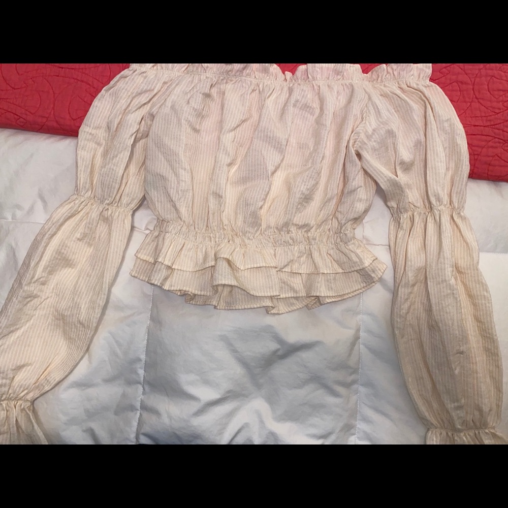 Shein Poof Cropped Top